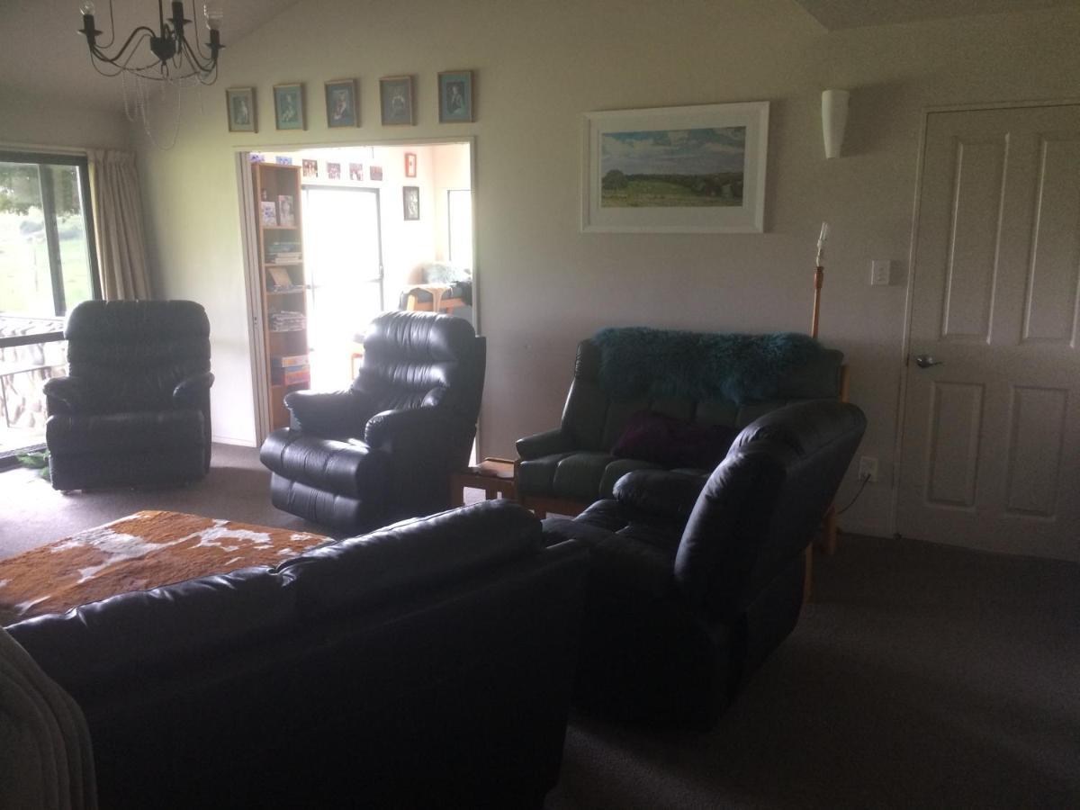 Waiotahe Dairy Farm Hideout Villa Waiotahi Exterior photo
